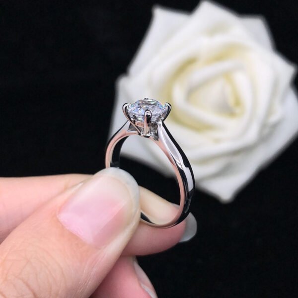 Simulation Moissanite Ring Women