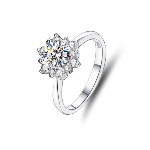 Sunflower Moissanite Ring For Women