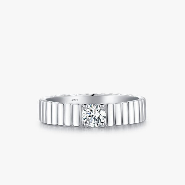 Personality Moissanite Vintage Ring