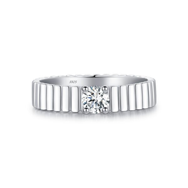 Personality Moissanite Vintage Ring