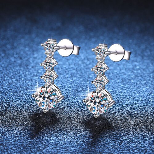 Women's Moissanite Earrings